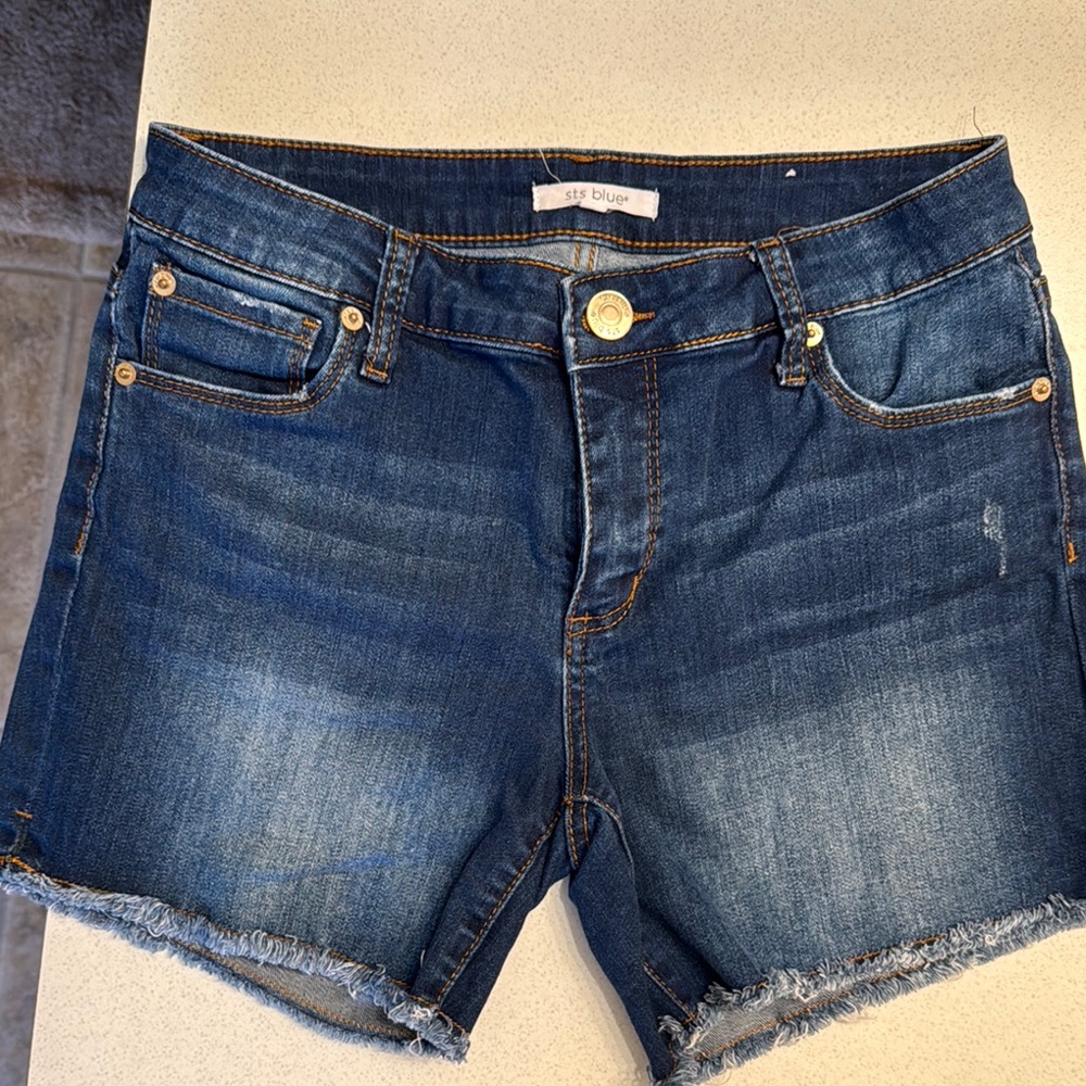 STS Blue Jean Shorts Classic Blue Cut-Off Style